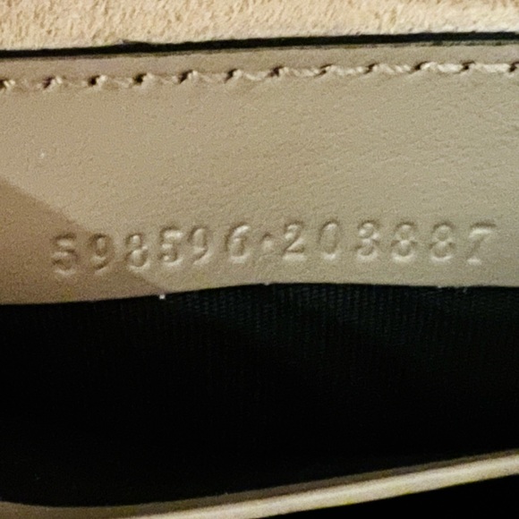 GG Marmont Matelassé Mini Crossbody Bag in Porcelain Rose - Picture 3 of 4